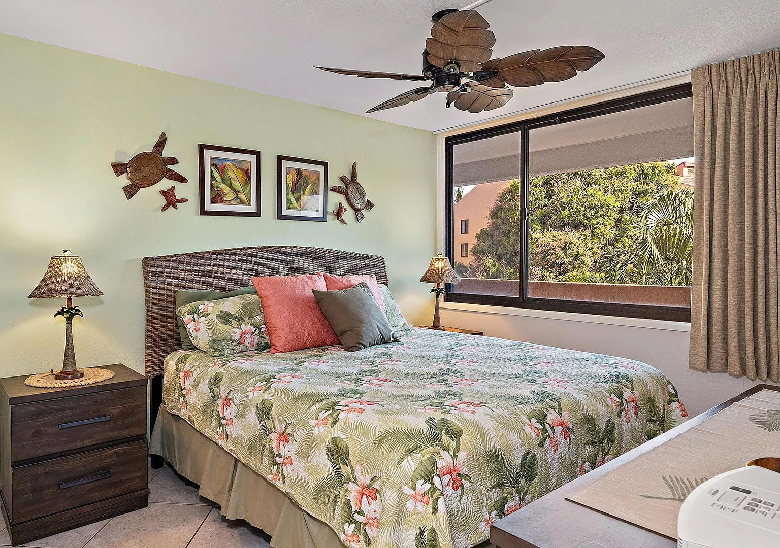 Kamaole Sands 9-301 - Luxurious Renovation, Split AC, Wi-Fi, Ocean — Photo 4