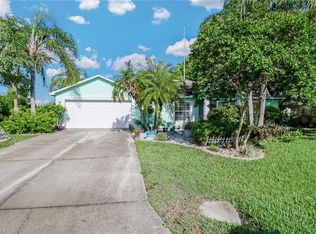 1536 SE 6th Ave, Cape Coral, FL 33990