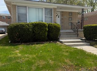 12741 S May St, Calumet Park, IL