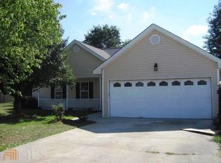 104 E Pointe Cir, Kathleen, GA 31047