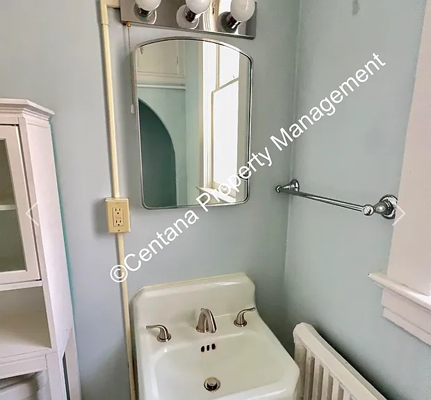 301 W Park — Photo 13