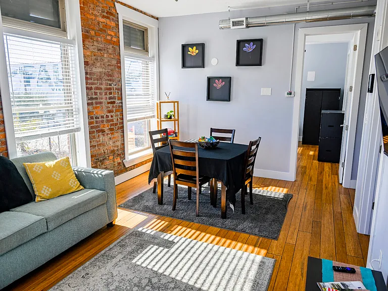 124 Saint Johns Ave #5 — Photo 4
