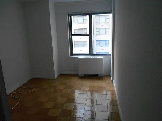 Rented by Carlyle Property Management | media 3