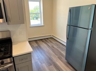 418 Centennial Ave, Cranford, NJ 07016