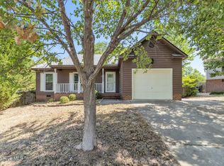 5628 Monks Walk Ct, Fayetteville, NC 28311