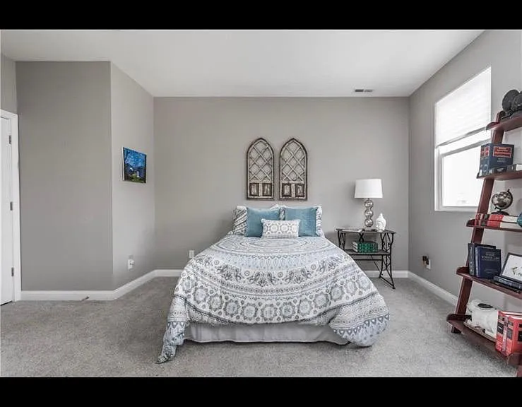 829 S Randolph St — Photo 11