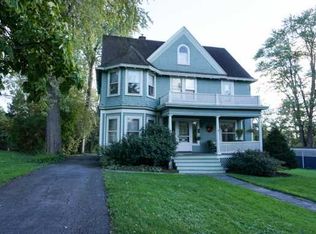 44 Day St, Catskill, NY 12414