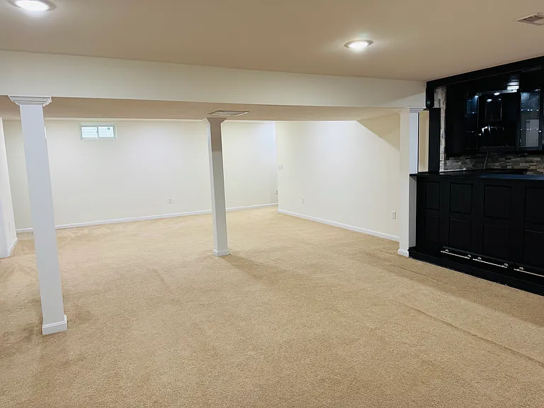 557 W Birdie Ln — Photo 28