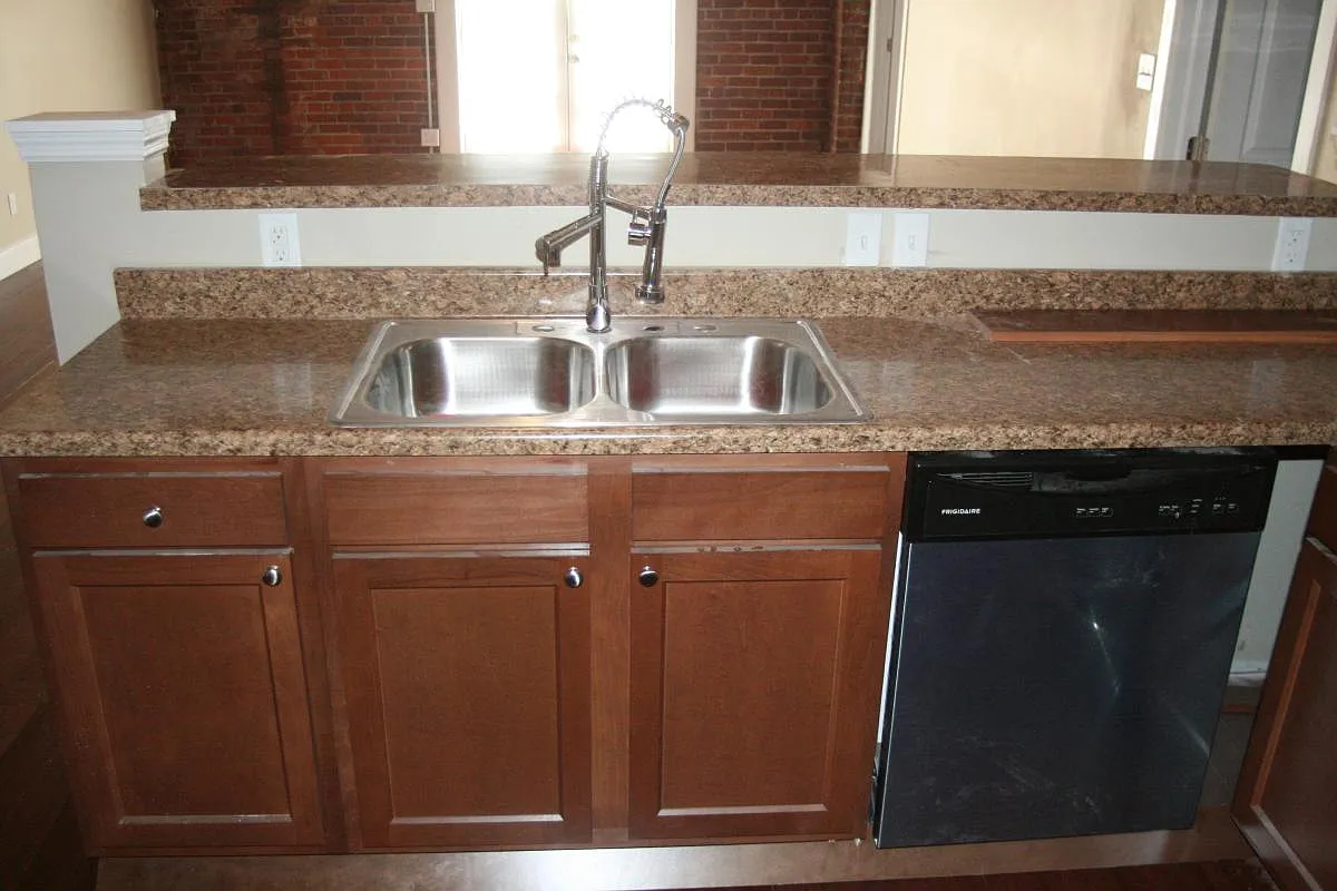 2 bed, 1400 sqft, $1,795 — Photo 3