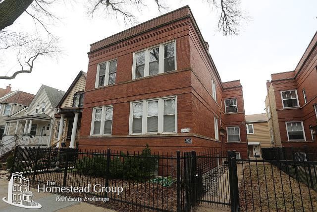 1st image of 1626 W Winona St #1_REAR
