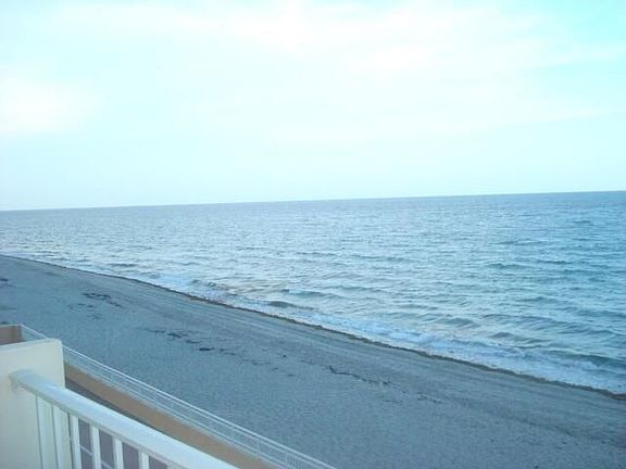 3rd image of 4505 S Ocean Blvd APT 208