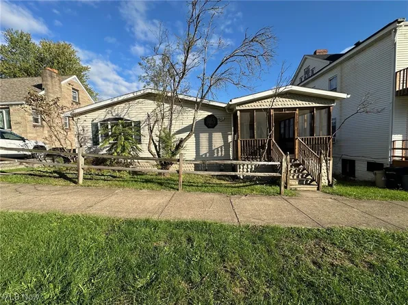 514 Bennett St, Bridgeport, OH 43912