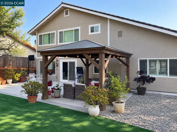 881 Oxford Way, Benicia, CA 94510