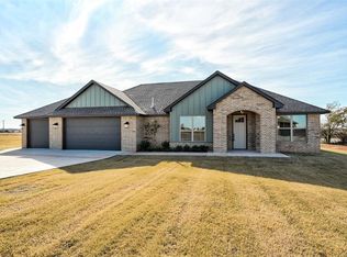 2087 Cash Ct, Blanchard, OK 73010
