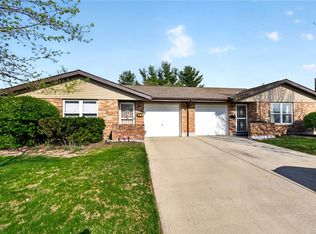 5620 Elgin Roof Dr, Dayton, OH 45426