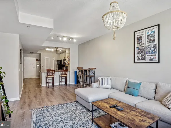 400 Massachusetts Ave NW APT 917, Washington, DC 20001