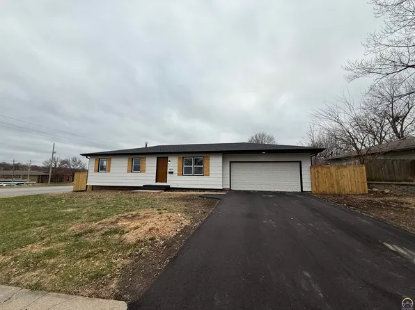 4201 SW 30th St, Topeka, KS 66614