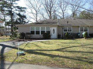 9 Corey Ln, Jackson, NJ 08527