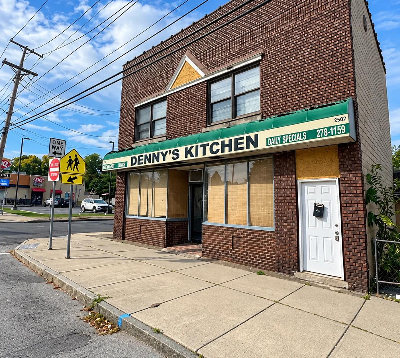 3 bed, 900 sqft, $1,500 — Photo 1