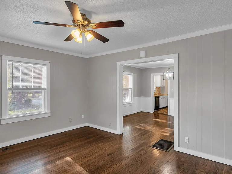 3515 E King Pl — Photo 46