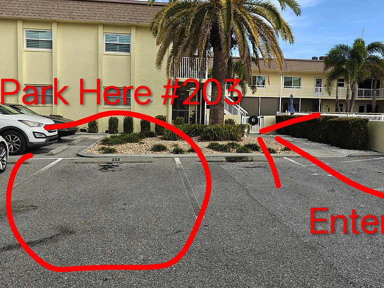 409 Manatee Ct #203 — Photo 14