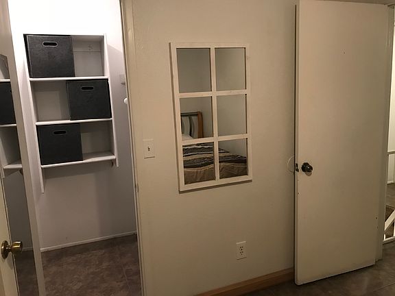 4th image of 1418 E Knoll Cir