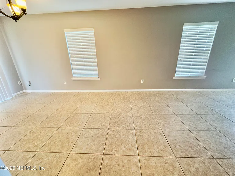 137 Monte Carlo Ct — Photo 12