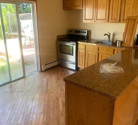 2nd image of 170 Grandview Blvd Floor 1