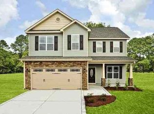 832 Solomon Dr, Jacksonville, NC 28546