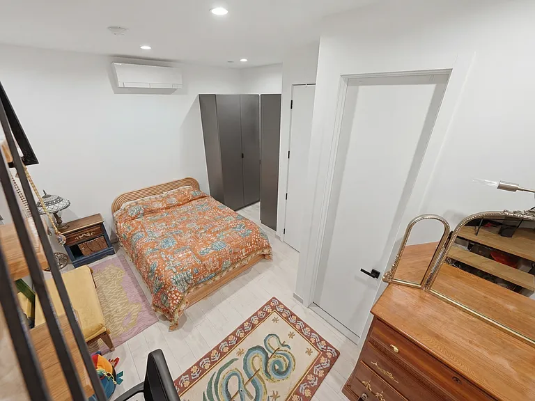 256 Winthrop St #1A — Photo 14