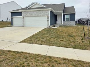 1724 Southbridge Dr, Adel, IA 50003