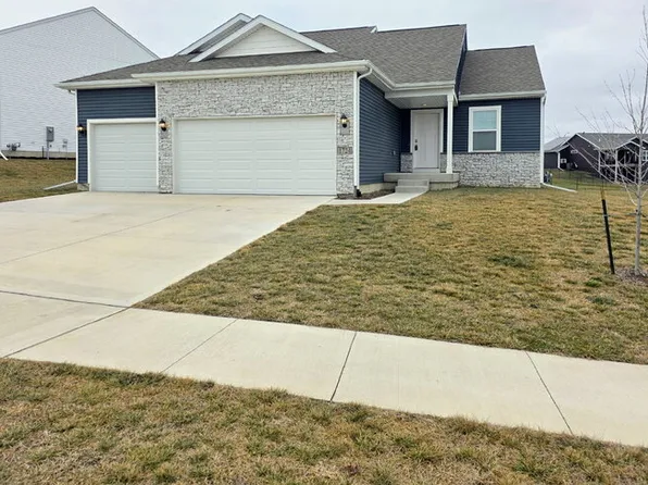 1724 Southbridge Dr, Adel, IA 50003