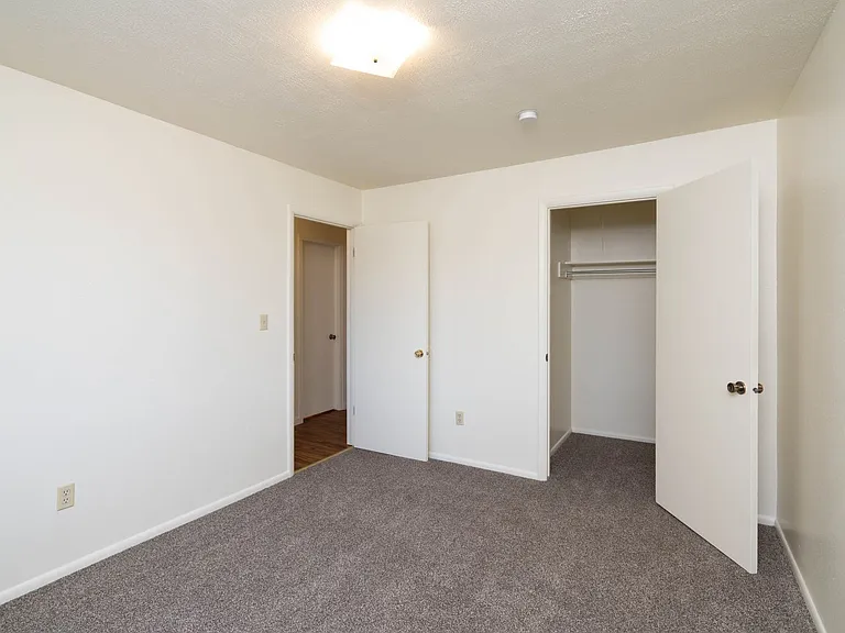 Greentree Apartments — Photo 14