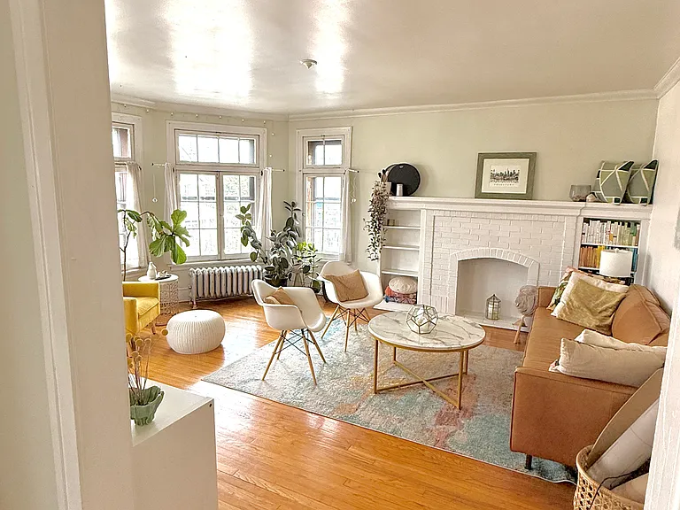 3425 W Drummond Pl #2B — Photo 2