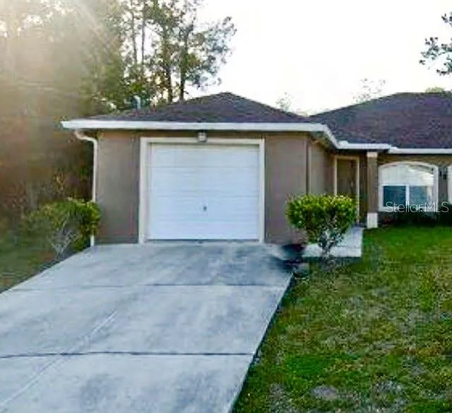 Building Photo - 15 Columbia Ln #A