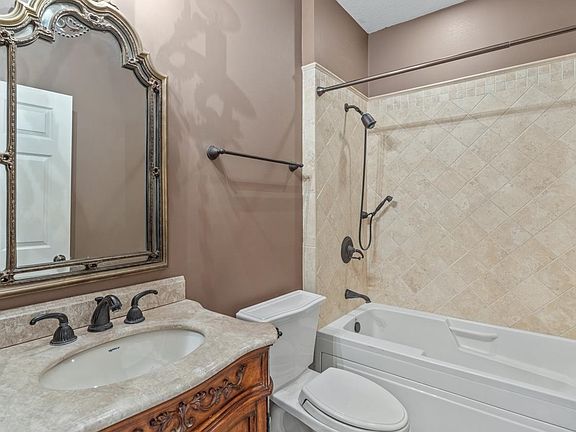 5th image of 3249 Newberry Blvd