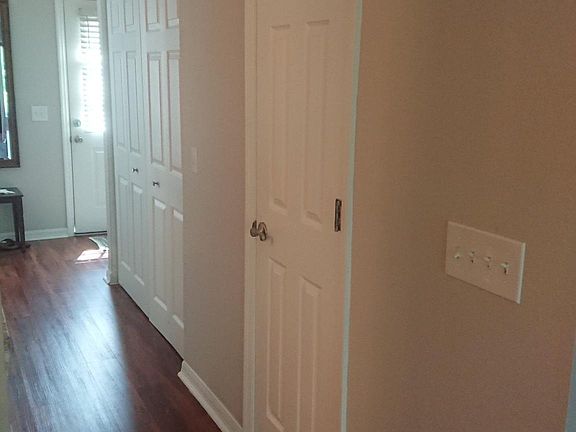 5th image of 16521 Lake Brigadoon Cir