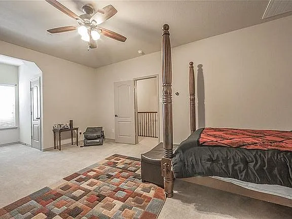 2825 Sheridan Dr — Photo 9