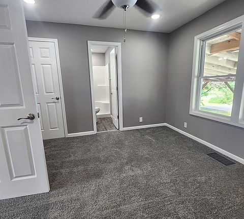 3rd image of 308 Apple Ave