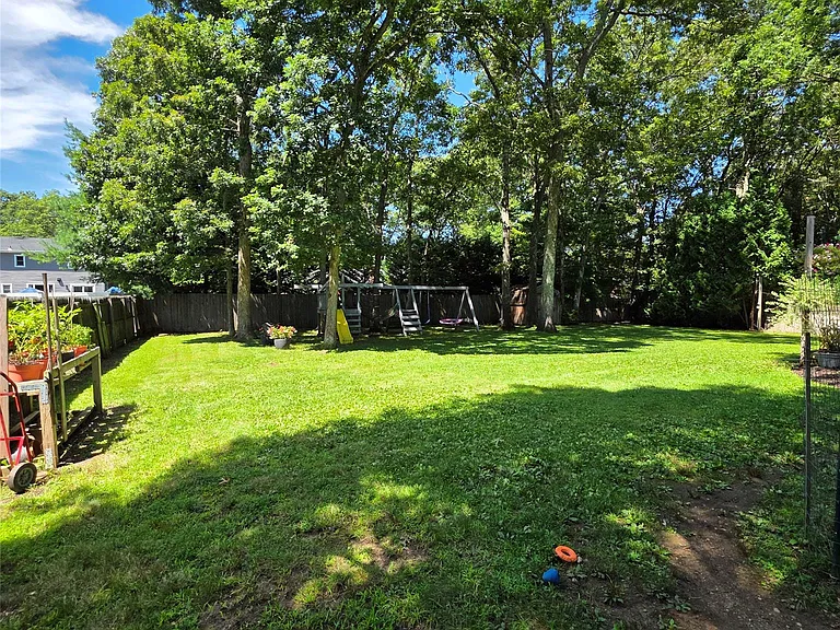 38 Glenridge Ave — Photo 7