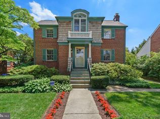 4608 Cheltenham Dr, Bethesda, MD 20814