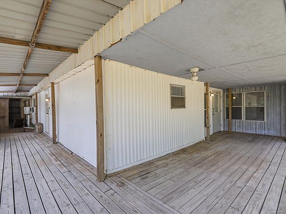 3rd image of 521 Vz County Road 3501