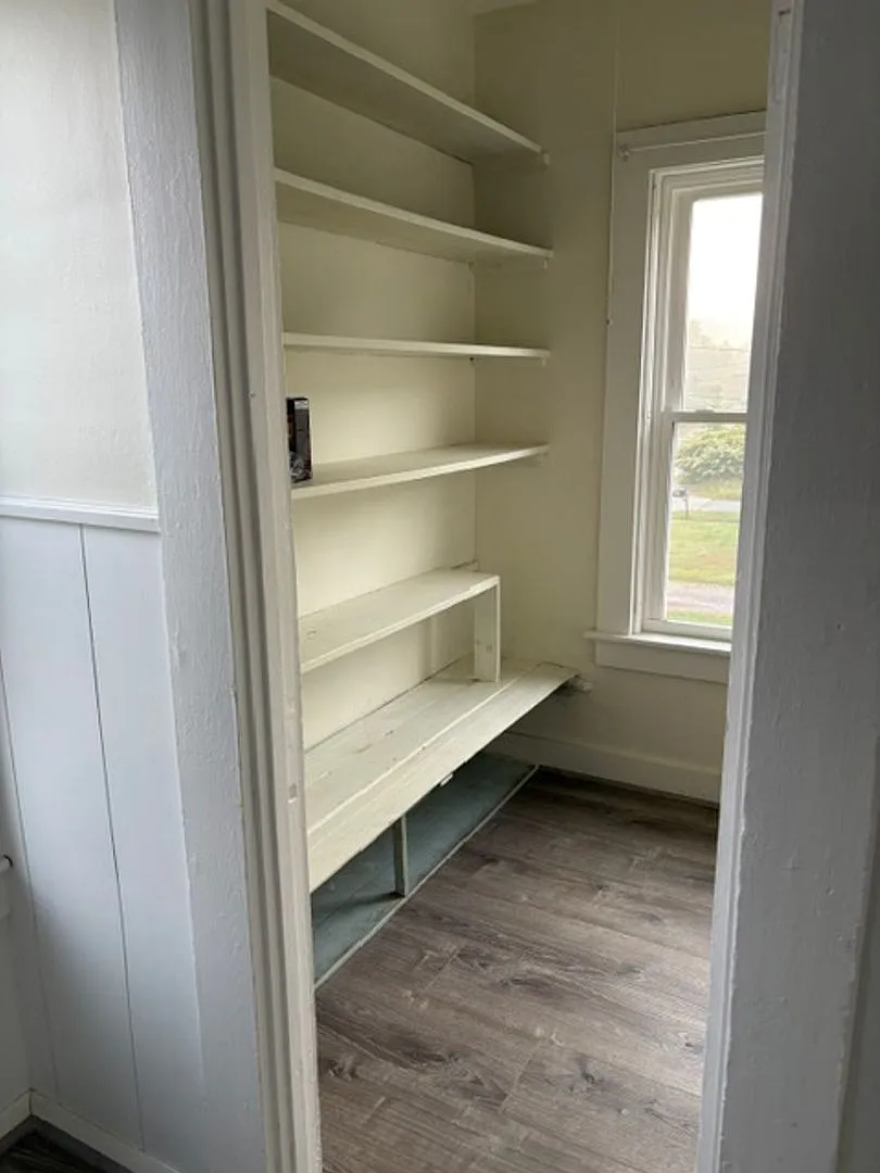 1 Bedroom Apartment Keene NH — Photo 3