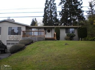 8920 27th St W, University Place, WA 98466