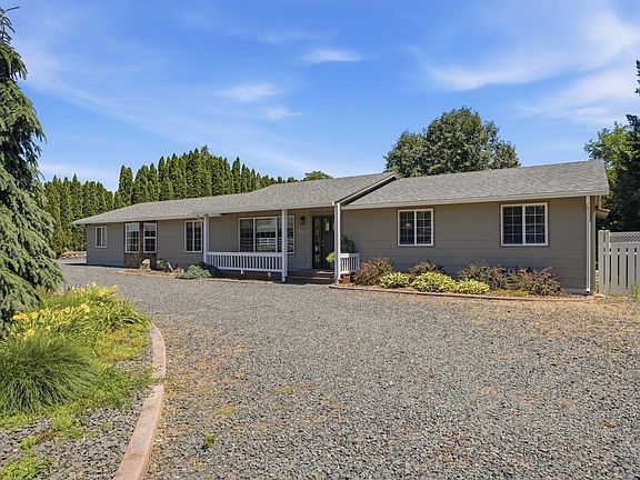 4th image of 2411 N Road 60