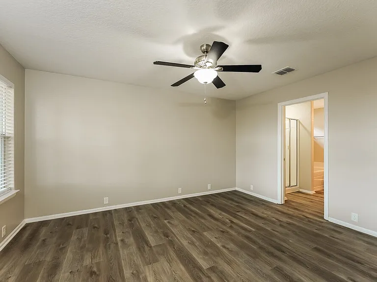 3411 Maguey Trl — Photo 10