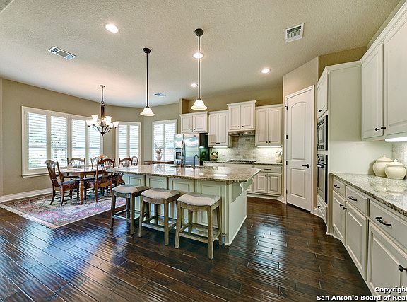 5th image of 25122 Estancia Cir