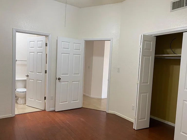 2150 King James Pl #1 — Photo 20