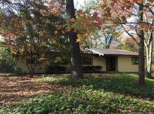 115 W Dayton Hill Rd, Wallingford, CT 06492