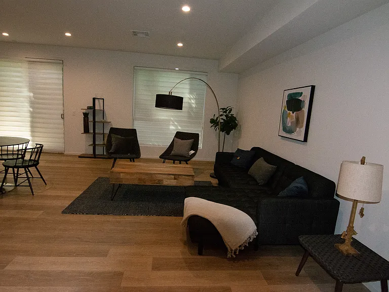 2006 S Corning St #3 — Photo 43